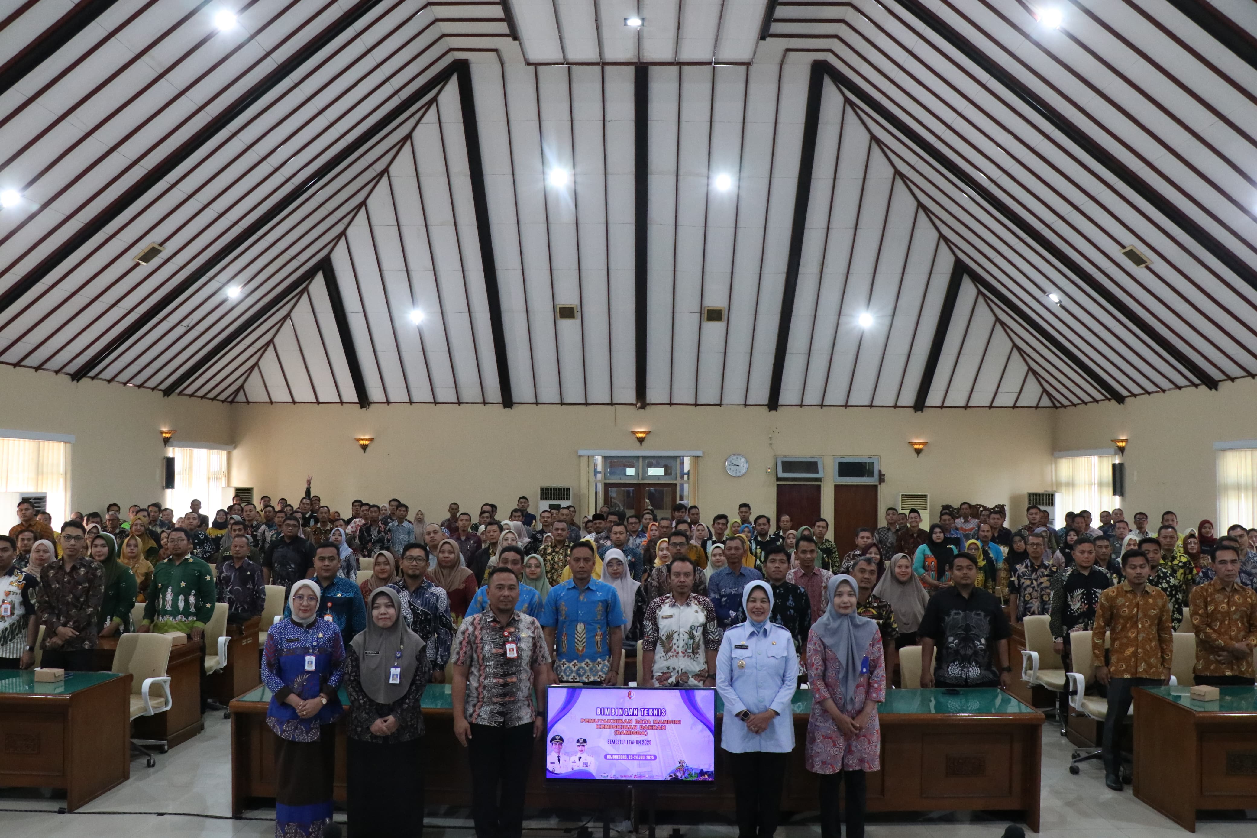 PEMUTAKHIRAN DATA MANDIRI KEMISKINAN DAERAH