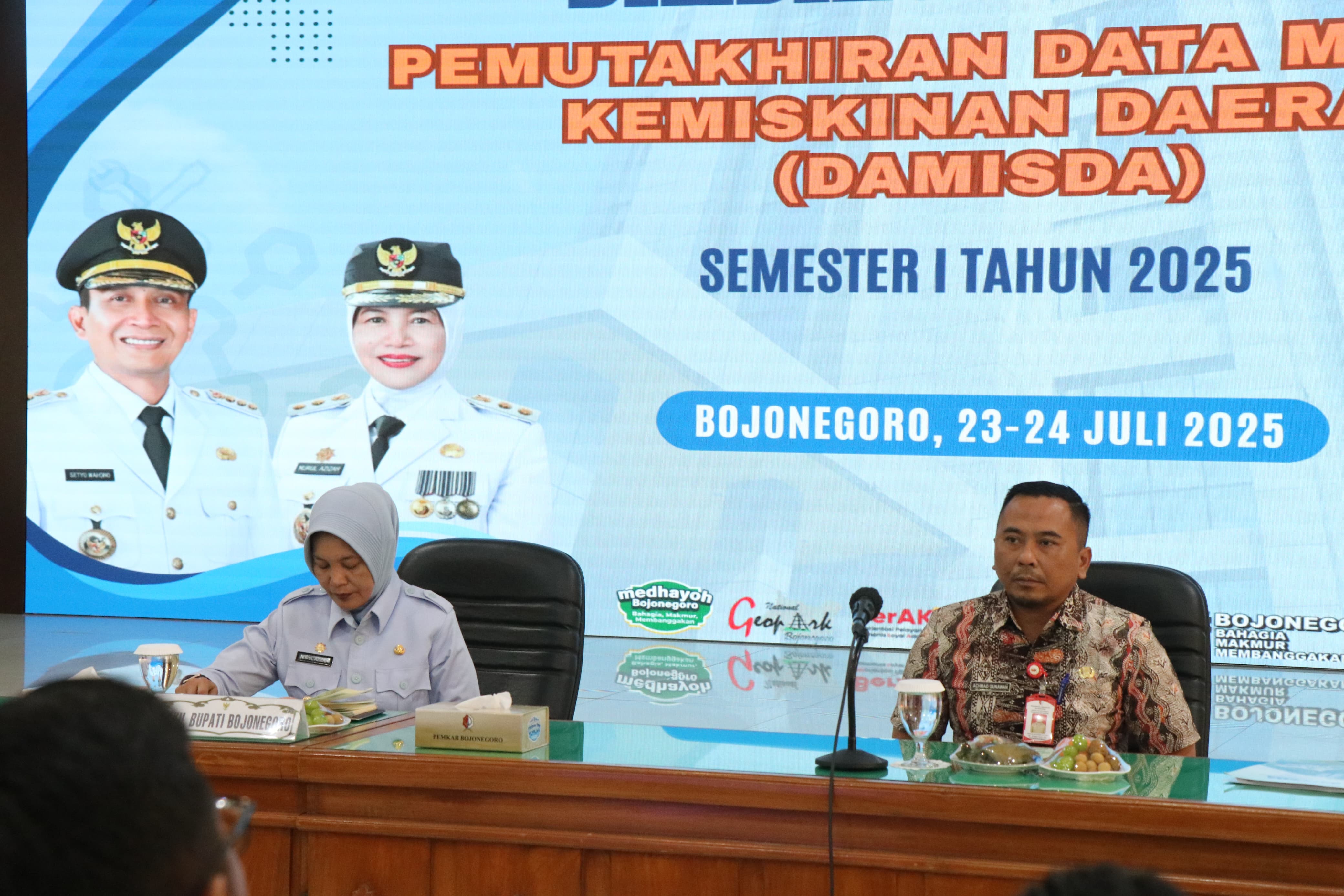 PEMUTAKHIRAN DATA MANDIRI KEMISKINAN DAERAH